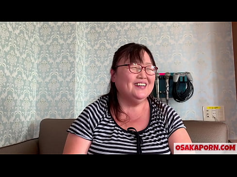 ❤️ Fet japansk mamma visar sina enorma bröst och njuter av en sexleksak. En 51-årig asiatisk mamma berättar om sin sexuella erfarenhet. Yukiko 1 OSAKAPORN fet milf ❤️ Pornvideo at sv.rexporn-com.ru